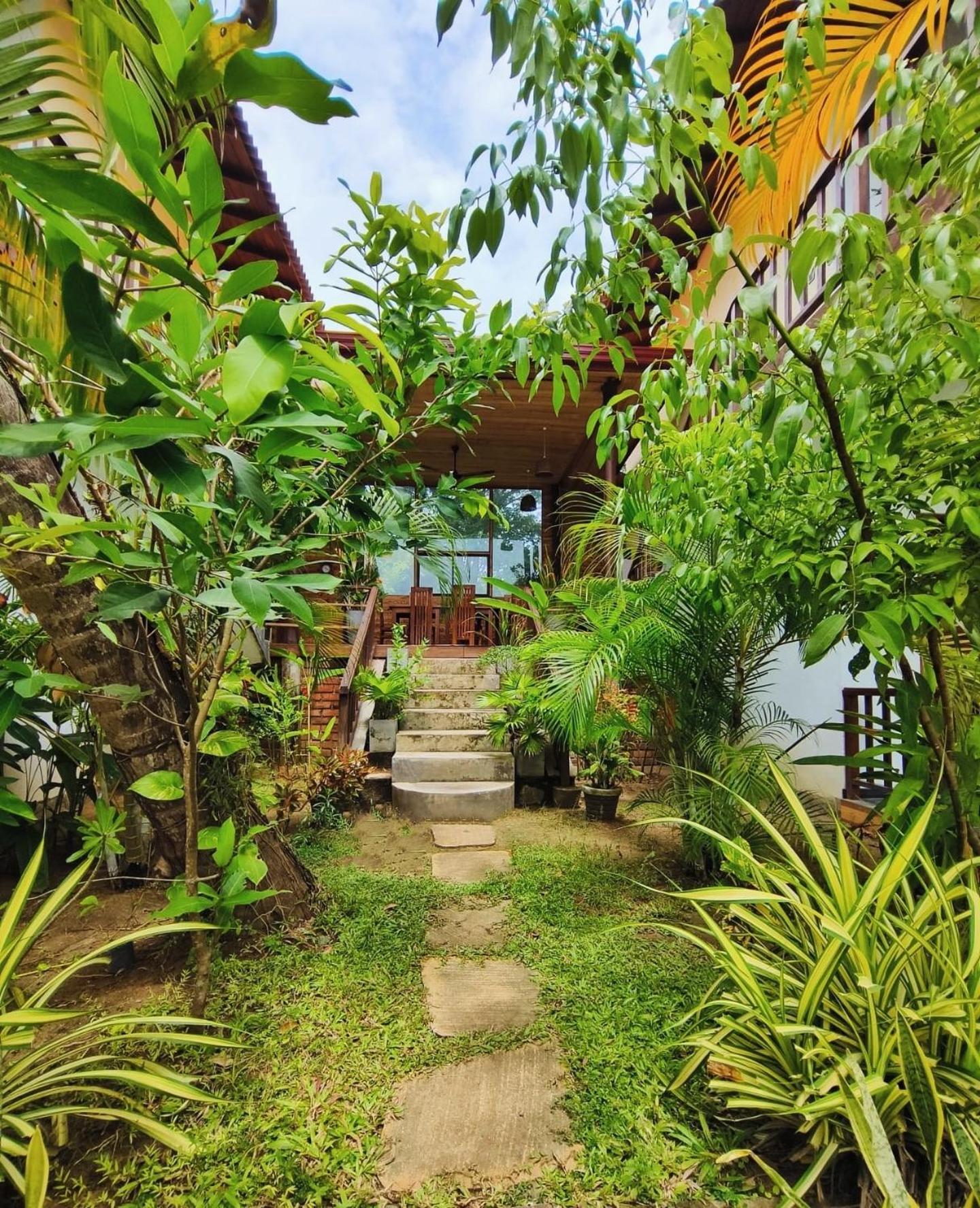 The Lookout Lodge Tangalle Kültér fotó